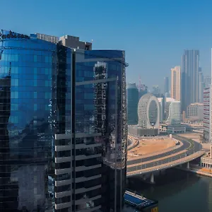 מלון Radisson Blu Hotel, Canal View, דובאי